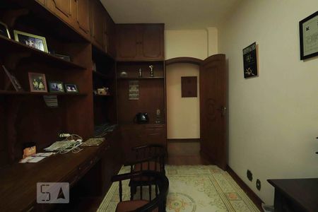 Apartamento à venda com 313m², 3 quartos e 3 vagasEscritório