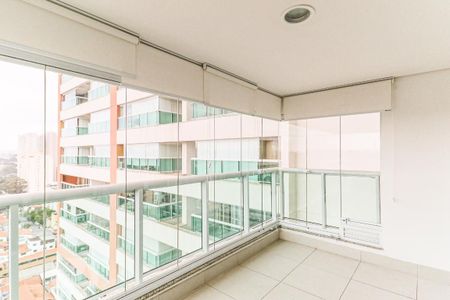 Apartamento para alugar com 86m², 2 quartos e 1 vaga Apartamento para alugar com 86m², 2 quartos e 1 vagaVaranda