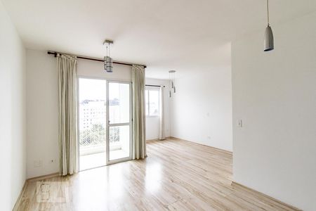 Sala de apartamento para alugar com 2 quartos, 65m² em Campo Comprido, Curitiba