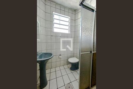 Banheiro de apartamento para alugar com 1 quarto, 39m² em Jardim da Glória, São Paulo