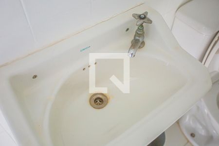 Apartamento para alugar com 110m², 4 quartos e 1 vaga Apartamento para alugar com 110m², 4 quartos e 1 vagaBanheiro de Serviço