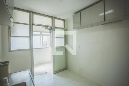 Apartamento para alugar com 110m², 4 quartos e 1 vaga Apartamento para alugar com 110m², 4 quartos e 1 vagaCozinha