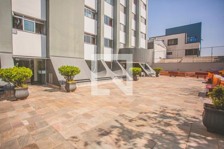 Apartamento para alugar com 110m², 4 quartos e 1 vaga Apartamento para alugar com 110m², 4 quartos e 1 vagaÁrea comum