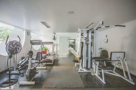 Apartamento para alugar com 110m², 4 quartos e 1 vaga Apartamento para alugar com 110m², 4 quartos e 1 vagaÁrea comum - Academia