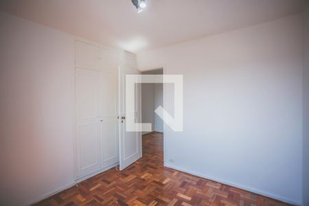 Apartamento para alugar com 110m², 4 quartos e 1 vaga Apartamento para alugar com 110m², 4 quartos e 1 vagaQuarto 2