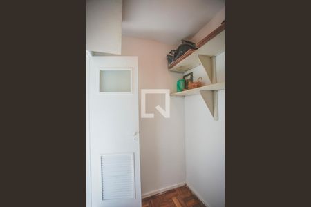 Apartamento para alugar com 110m², 4 quartos e 1 vaga Apartamento para alugar com 110m², 4 quartos e 1 vagaQuarto de Serviço