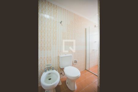 Apartamento para alugar com 110m², 4 quartos e 1 vaga Apartamento para alugar com 110m², 4 quartos e 1 vagaBanheiro 2