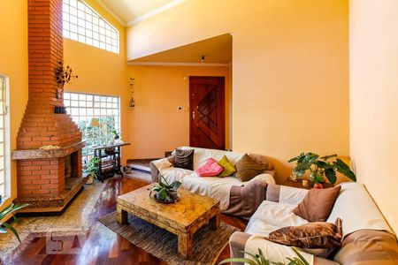 Sala de casa à venda com 4 quartos, 236m² em Jardim Maia, Guarulhos