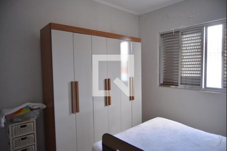Quarto 1 de casa para alugar com 2 quartos, 95m² em Santa Teresinha, Santo André