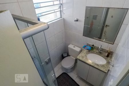 Banheiro de apartamento à venda com 2 quartos, 74m² em Cambuci, São Paulo