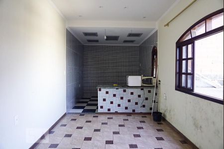 Sala de casa à venda com 2 quartos, 80m² em Jardim das Camelias, São Paulo
