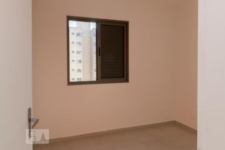 Suíte de apartamento para alugar com 3 quartos, 75m² em Planalto Paulista, São Paulo