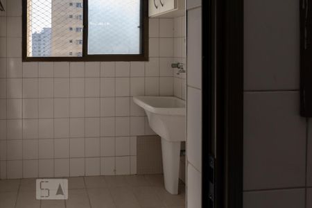 Apartamento para alugar com 75m², 3 quartos e 2 vagas Apartamento para alugar com 75m², 3 quartos e 2 vagasÁrea de Serviço