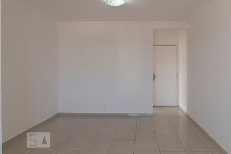 Sala de apartamento para alugar com 3 quartos, 75m² em Planalto Paulista, São Paulo