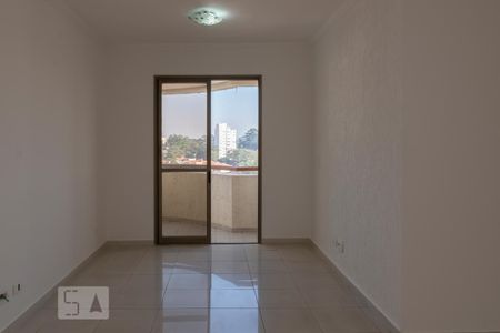 Sala de apartamento para alugar com 3 quartos, 75m² em Planalto Paulista, São Paulo