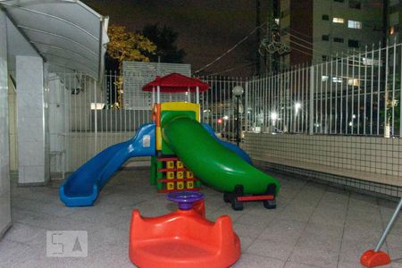 Apartamento à venda com 78m², 2 quartos e 1 vaga Apartamento à venda com 78m², 2 quartos e 1 vagaÁrea Comum - Playground