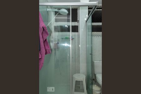 Apartamento à venda com 78m², 2 quartos e 1 vaga Apartamento à venda com 78m², 2 quartos e 1 vagaBanheiro