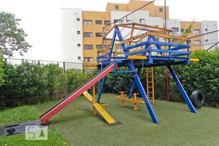 Apartamento à venda com 46m², 2 quartos e 1 vaga Apartamento à venda com 46m², 2 quartos e 1 vagaPlayground