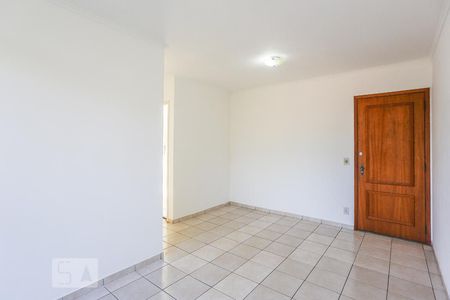 Sala de Estar de apartamento para alugar com 2 quartos, 60m² em Rio Pequeno, São Paulo