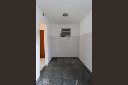 Apartamento à venda com 80m², 2 quartos e sem vagaCozinha
