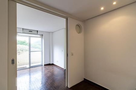Apartamento à venda com 34m², 1 quarto e sem vagaQuarto