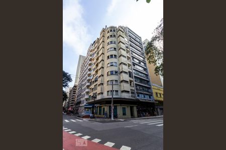 Apartamento à venda com 34m², 1 quarto e sem vagaFachada