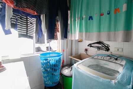 Apartamento à venda com 70m², 3 quartos e 1 vagaÁrea de serviço