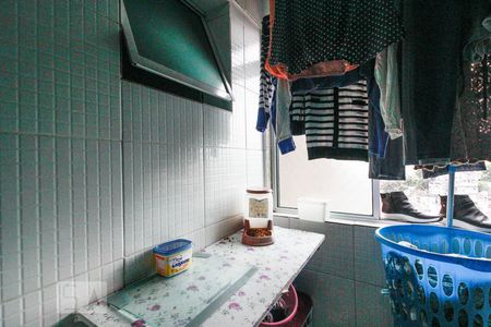 Apartamento à venda com 70m², 3 quartos e 1 vagaÁrea de serviço