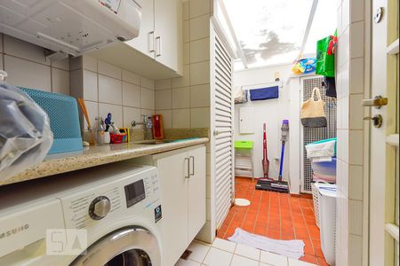 Casa de condomínio à venda com 151m², 3 quartos e 2 vagas Casa de condomínio à venda com 151m², 3 quartos e 2 vagasArea Serviço