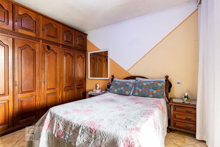 Quarto 1 de casa à venda com 2 quartos, 140m² em Vila Ré, São Paulo