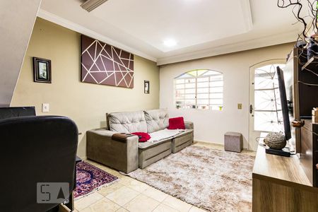 Sala  de casa à venda com 2 quartos, 140m² em Vila Ré, São Paulo