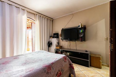 Quarto 1 de casa à venda com 2 quartos, 140m² em Vila Ré, São Paulo