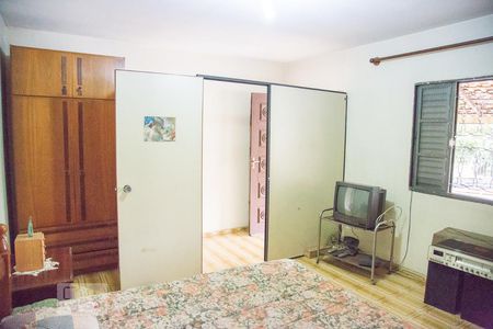 Casa à venda com 120m², 4 quartos e 3 vagasQuarto 4