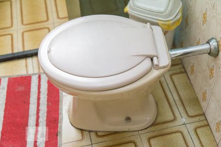 Casa à venda com 120m², 4 quartos e 3 vagasBanheiro 2