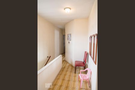 Casa à venda com 120m², 4 quartos e 3 vagasCorredor