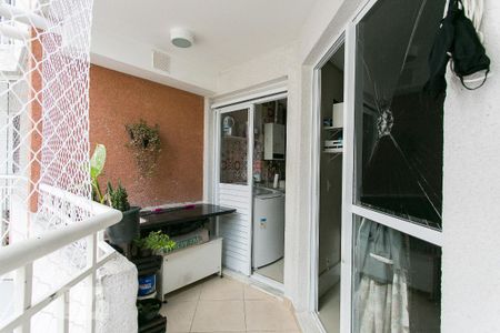 Apartamento à venda com 65m², 3 quartos e 1 vagaVaranda