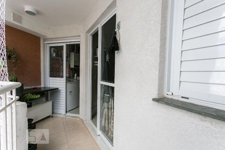 Apartamento à venda com 65m², 3 quartos e 1 vagaVaranda