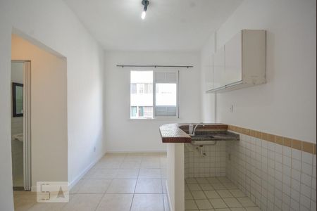 Sala/Cozinha de apartamento para alugar com 1 quarto, 35m² em Flamengo, Rio de Janeiro