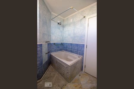 Apartamento à venda com 280m², 3 quartos e 3 vagasBanheiro Social