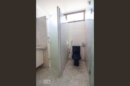 Apartamento à venda com 280m², 3 quartos e 3 vagasBanheiro da Suíte