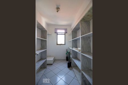 Apartamento à venda com 280m², 3 quartos e 3 vagasDespensa