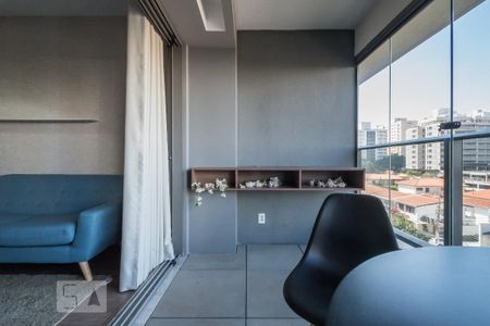 Studio para alugar com 41m², 1 quarto e sem vagaVaranda