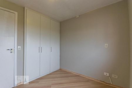 Quarto 1 de apartamento para alugar com 3 quartos, 56m² em Fazendinha, Curitiba