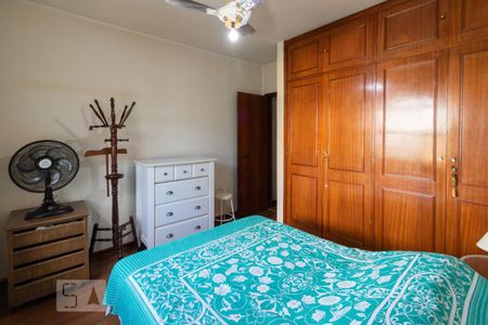 Casa à venda com 185m², 4 quartos e 2 vagasQuarto 2