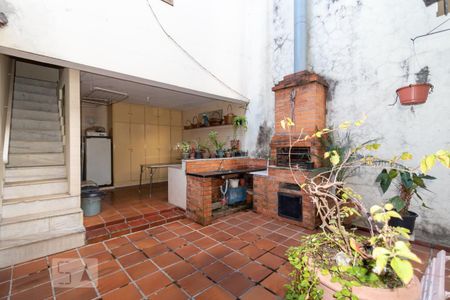 Casa à venda com 185m², 4 quartos e 2 vagasChurrasqueira