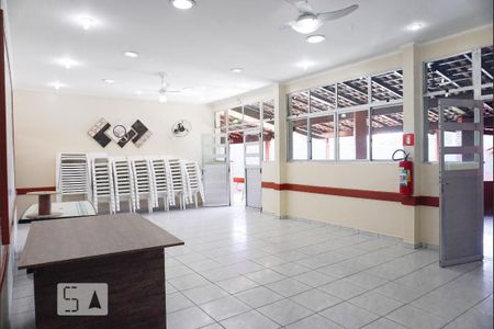 Apartamento para alugar com 70m², 2 quartos e 1 vagaÁrea comum - Salão de festas