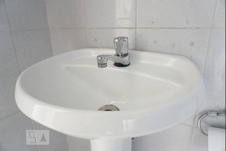 Apartamento para alugar com 70m², 2 quartos e 1 vagaBanheiro - Torneira