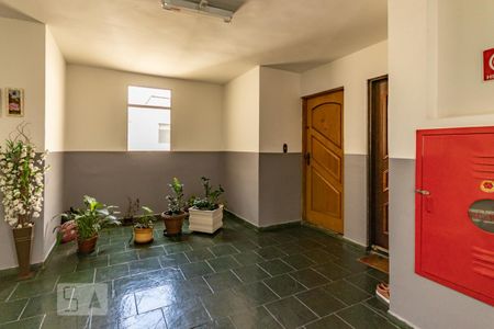 Hall do andar  de apartamento à venda com 2 quartos, 59m² em Jardim Ponte Rasa, São Paulo