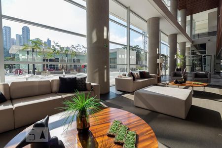 Studio à venda com 46m², 1 quarto e 1 vaga Studio à venda com 46m², 1 quarto e 1 vagaHall de Entrada