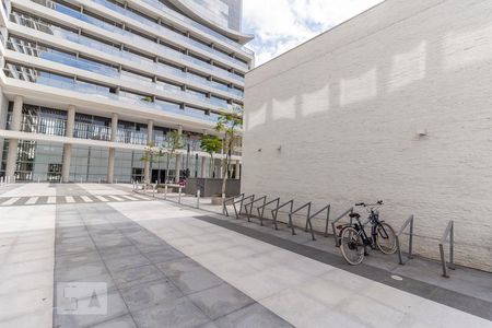 Studio à venda com 46m², 1 quarto e 1 vaga Studio à venda com 46m², 1 quarto e 1 vagaEntrada